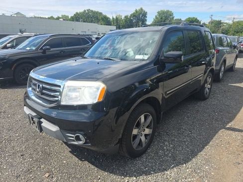 Used 2013 Honda Pilot Touring image 2