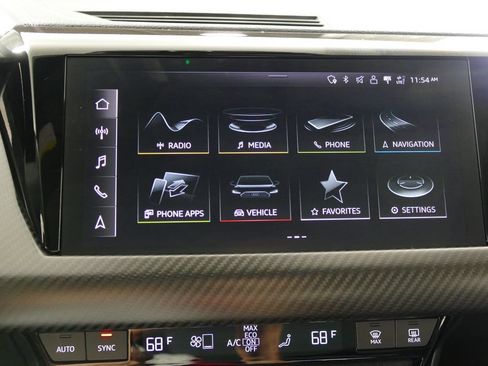 Used 2022 Audi e-tron GT Prestige w/ Prestige Package AWD/4WD image 18