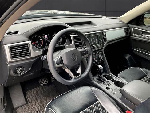 Used 2021 Volkswagen Atlas S image 9
