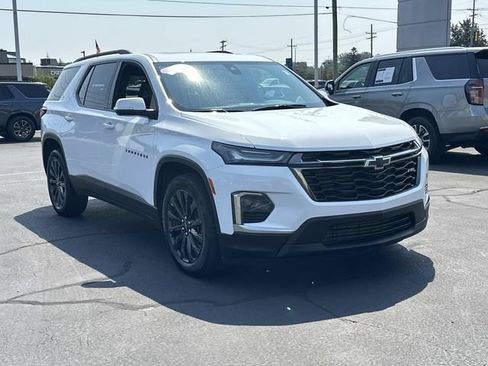 Certified 2023 Chevrolet Traverse RS w/ LPO, Floor Liner Package AWD/4WD image 2