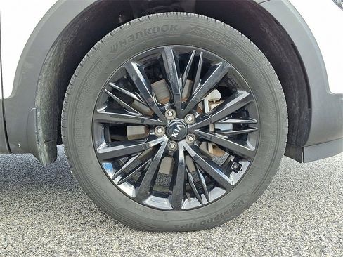 Used 2021 Kia Telluride SX w/ SX Prestige Package image 11