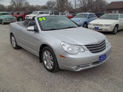 Used 2008 Chrysler Sebring Limited w/ Luxury Group FWD image 9