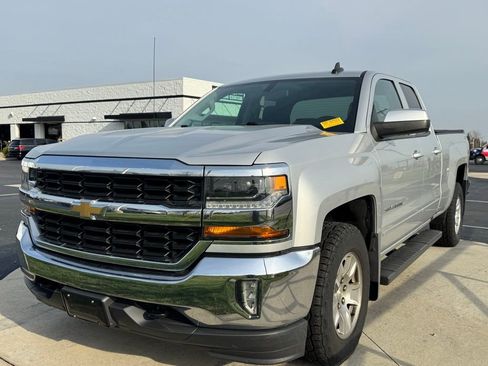Used 2017 Chevrolet Silverado 1500 LT w/ All Star Edition image 3