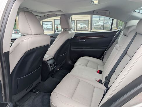 Used 2017 Lexus ES 350 FWD image 20