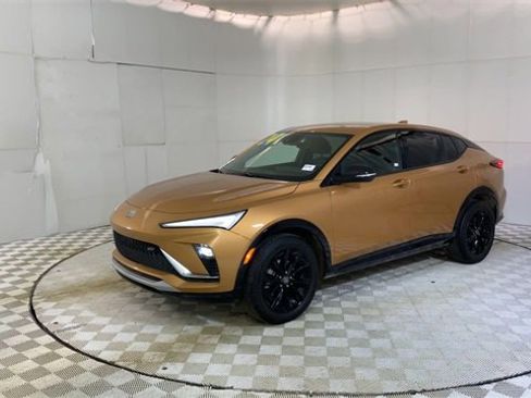 Used 2024 Buick Envista Sport Touring w/ Convenience I Package image 4