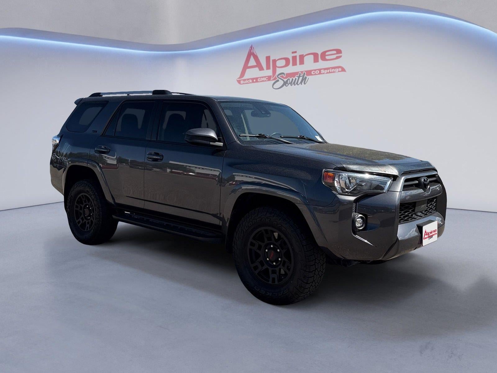 Used 2023 Toyota 4Runner SR5 AWD/4WD image 7