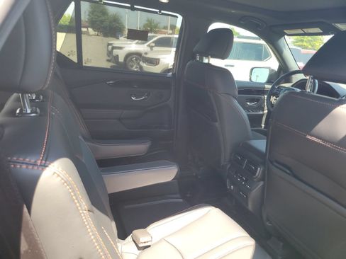 Certified 2025 Honda Pilot TrailSport image 30