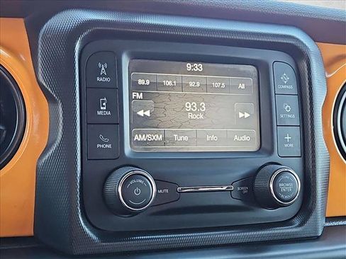 Used 2018 Jeep Wrangler Unlimited Sport S AWD/4WD image 20