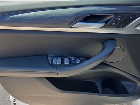 Used 2025 BMW X4 xDrive30i w/ Premium Package AWD/4WD image 27