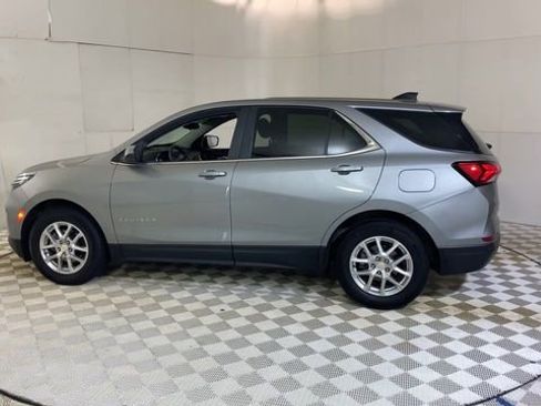 Used 2023 Chevrolet Equinox LT FWD image 8
