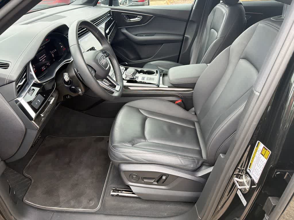 Used 2025 Audi Q7 3.0T Premium Plus AWD/4WD image 10