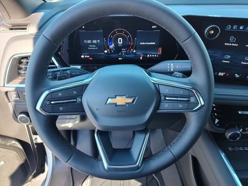 New 2026 Chevrolet Suburban LT w/ Comfort Package image 11