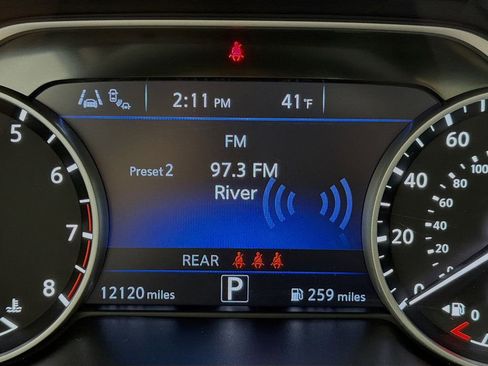 Used 2024 Nissan Murano Platinum w/ Cargo Package image 12