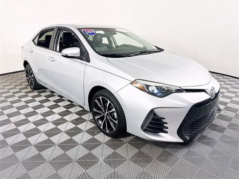 Certified 2019 Toyota Corolla SE image 1