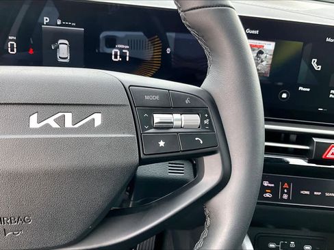 Certified 2026 Kia Sportage EX image 23