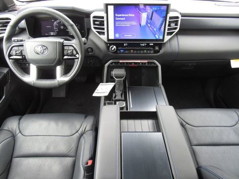 Used 2025 Toyota Tundra Platinum image 31