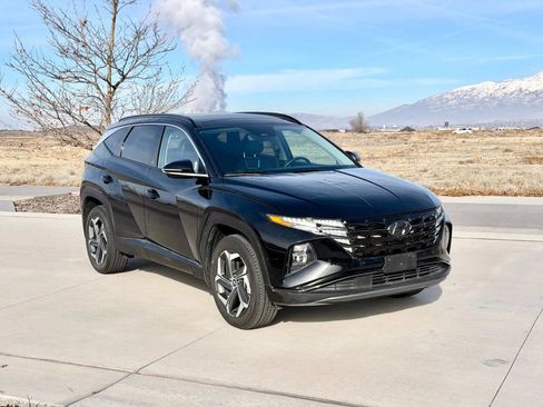 Used 2023 Hyundai Tucson Limited image 3