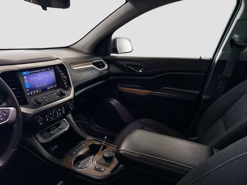 Used 2021 GMC Acadia SLE w/ Driver Convenience Package image 24