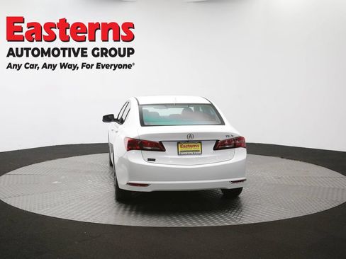 Used 2017 Acura TLX FWD image 39