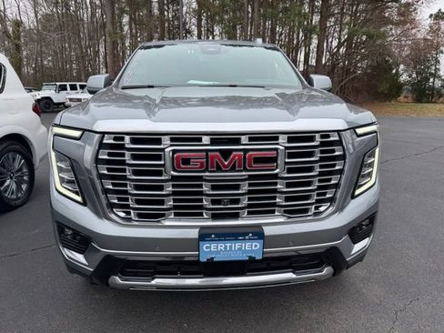 Certified 2025 GMC Yukon Denali AWD/4WD image 2