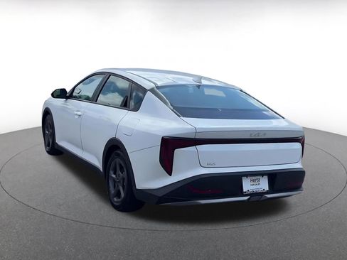 Used 2025 Kia K4 FWD image 10