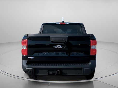 New 2026 Ford Maverick XLT w/ XLT Luxury Package FWD image 27