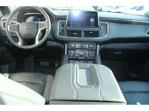 Used 2023 Chevrolet Tahoe Z71 w/ Luxury Package image 14