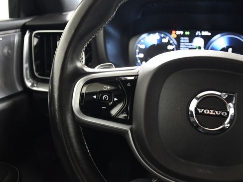 Used 2019 Volvo S60 T8 R-Design AWD/4WD image 28