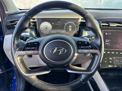 Used 2022 Hyundai Tucson Limited image 17