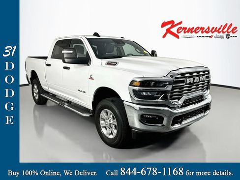 Used 2025 RAM 2500 Big Horn AWD/4WD image 1