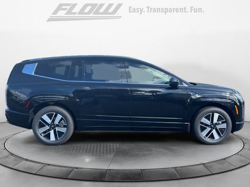 New 2026 Hyundai Ioniq 9 SEL image 8