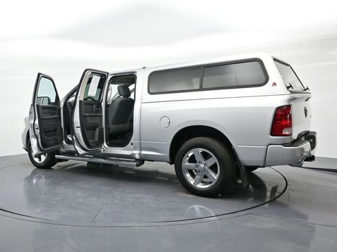 Used 2017 RAM 1500 Express w/ Express Value Package image 26