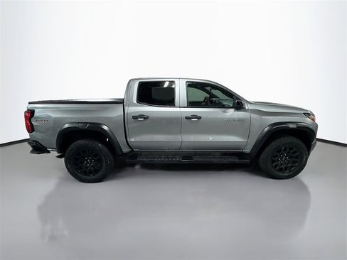 Used 2024 Chevrolet Colorado Trail Boss w/ Technology Package image 5