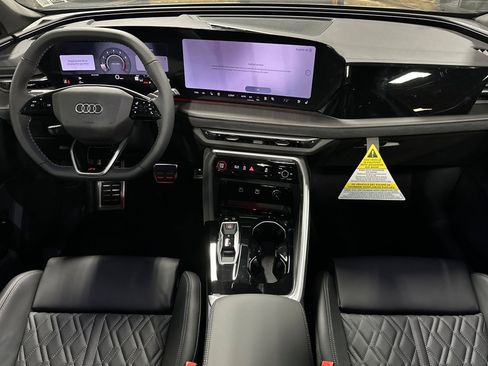 New 2026 Audi SQ5 Premium Plus image 12