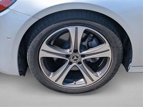 Used 2019 Mercedes-Benz E 300 image 24