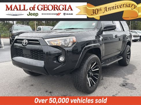 Used 2021 Toyota 4Runner SR5 image 1