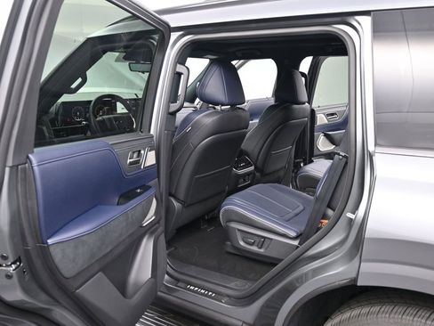 New 2026 INFINITI QX80 4WD w/ Sport Exterior Package image 15