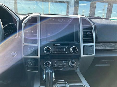 Used 2018 Ford F150 Lariat w/ Equipment Group 502A Luxury image 11