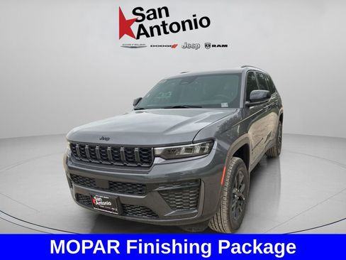 New 2026 Jeep Grand Cherokee L 4WD image 4