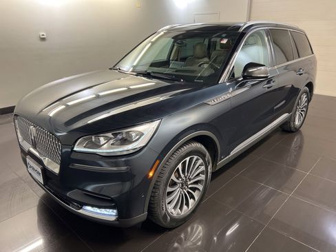 Used 2022 Lincoln Aviator Reserve w/ Equipment Group 201A image 3