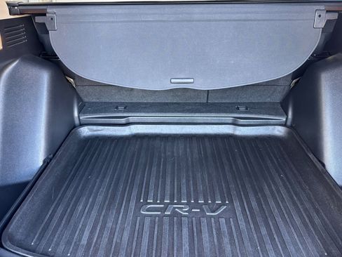 Used 2018 Honda CR-V Touring image 33