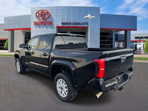 Used 2024 Toyota Tacoma SR5 image 7