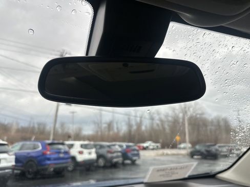 Used 2023 GMC Terrain Denali image 28