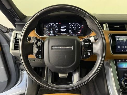 Used 2019 Land Rover Range Rover Sport Supercharged AWD/4WD image 38