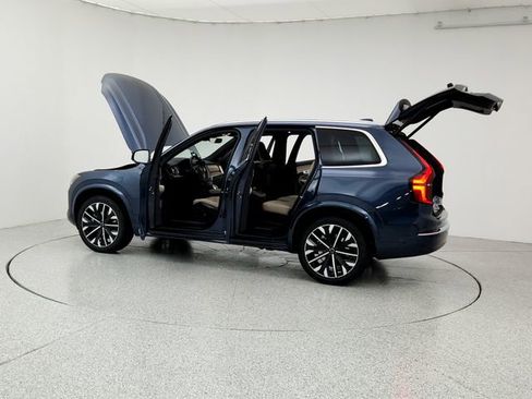 New 2026 Volvo XC90 B6 Plus w/ Protection Package image 12