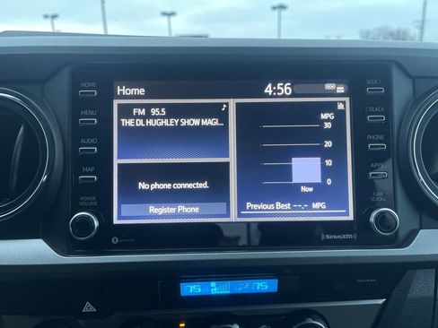 Certified 2021 Toyota Tacoma SR5 image 21