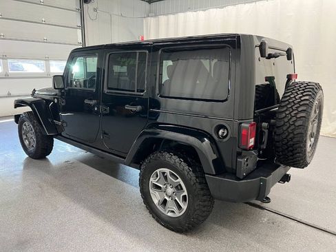 Used 2015 Jeep Wrangler Unlimited Rubicon w/ Dual Top Group AWD/4WD image 6
