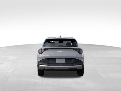 New 2026 Kia Sportage S image 5