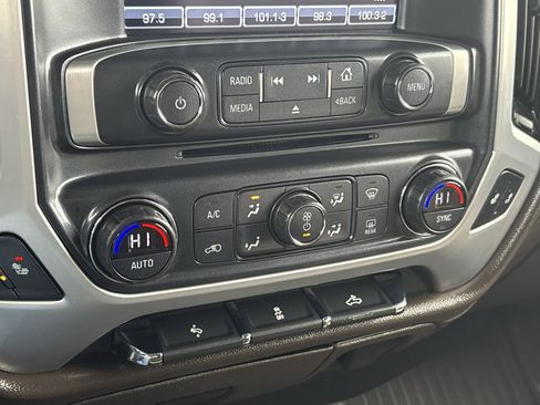 Used 2017 GMC Sierra 1500 SLT w/ SLT Premium Package image 23