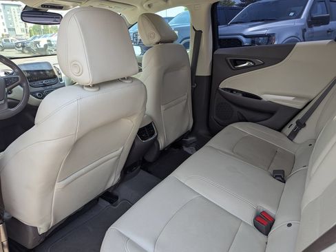 Used 2019 Chevrolet Malibu Premier FWD image 30